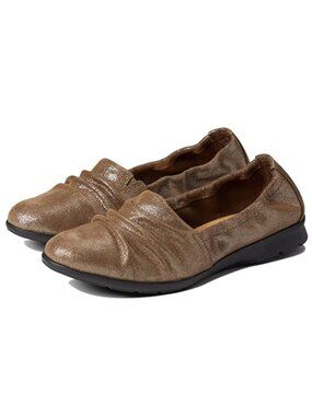 Clarks Womens Jenette Ruby Pewter Metallic Slip-On Flats Shoes Size 5.5 NEW